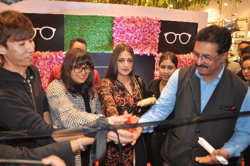 Guests with Options Mall Owner Mr. Dharmeshji
