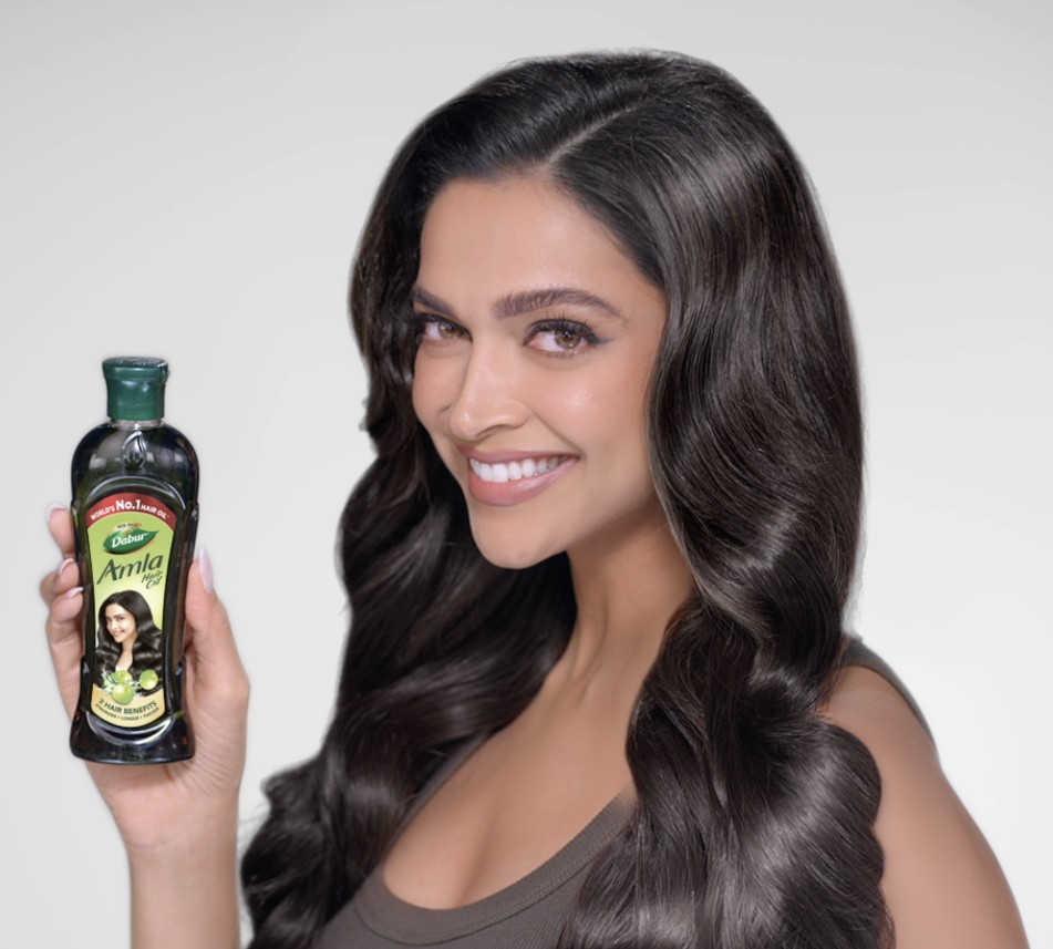 Honest Review Trichup Hair Fall Control Oil Review in Hindi कय बल क  झडन रकत ह 2018  YouTube